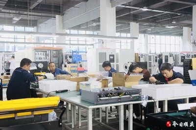 順慶 企業生產“鉚足勁”，技術服務助沖刺四季度